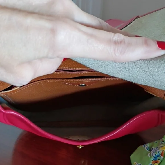 Vintage Dooney & Bourke Red Calvary Bag - Picture 5 of 9